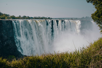 Blick auf die Victoria Falls am späten Nachmittag, Sambesi, Simbabwe, 