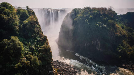 Blick auf die Victoria Falls am späten Nachmittag, Sambesi, Simbabwe, 