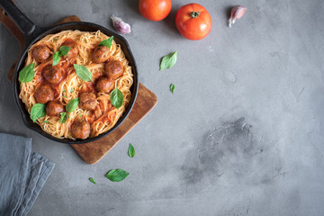 Spaghetti pasta with meatballs