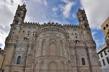 Fototapeta premium Cattedrale di Palermo, La cattedrale metropolitana primaziale della Santa Vergine Maria Assunta