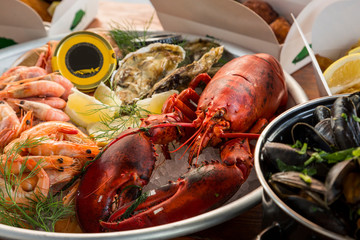 Delicious seafood, straight from the fisherman boat to the restaurant table