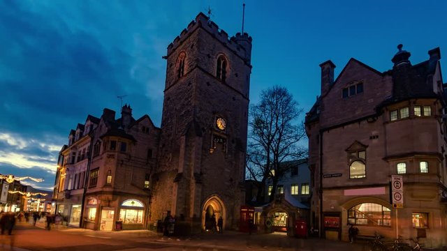 Time lapse view of Carfax tower in the center of Oxford at sunset