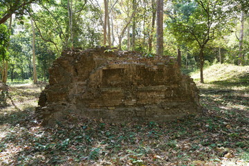 Fototapeta premium Kampong Thom, Cambodia-January 12, 2019: A ruined temple at Prasat Yeah Puon in Sambor Prei Kuk in Cambodia 