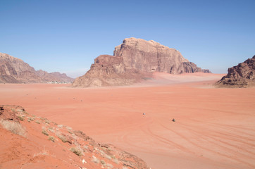 Obraz premium Panoramic view of desert of Wadi Rum, Jordan