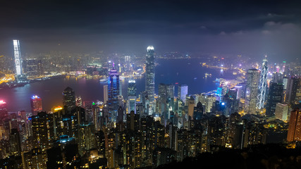 香港 ビクトリアピーク遊歩道（盧吉道観景台）からの夜景