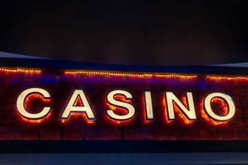 Fototapeta premium Glowing Casino Sign in Vegas