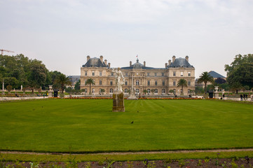 Fototapeta premium Luxembourg Palace and Gardens, Paris, France
