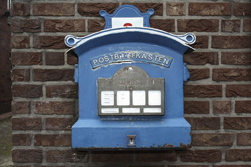 Nostalgischer Briefkasten von 1896