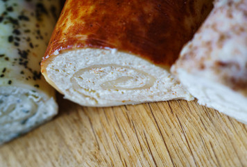 Curd cheeses from natural products