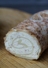 Curd cheeses from natural products