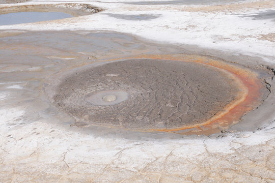 Schlammvulkane; Vulcanii noroiosi; Berca; Rum&auml;nien; Romania