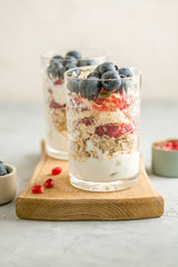 overnight oatmeal with fresh berries
