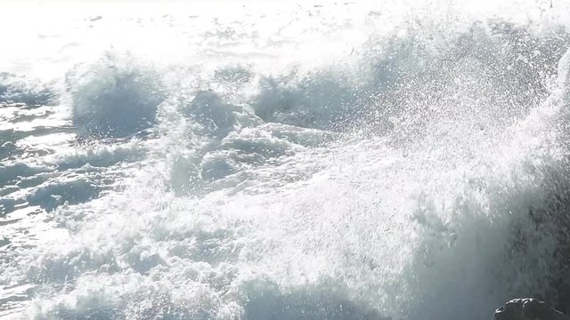 mare in tempesta 