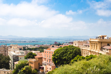 Fototapeta na wymiar panoramic cityscape of cagliari during sunny summer day
