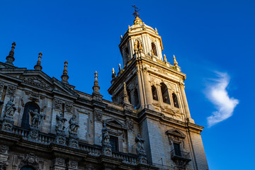 Fototapeta na wymiar Santa Iglesia Catedral de la Asunción de la Virgen de Jaén