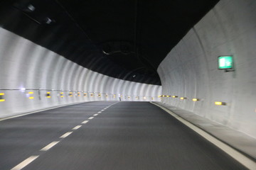 tunnel in city