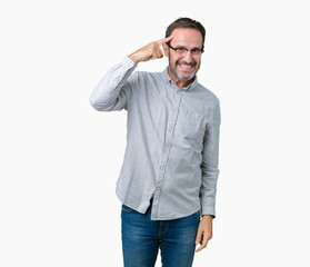 Fototapeta premium Handsome middle age elegant senior man wearing glasses over isolated background Smiling pointing to head with one finger, great idea or thought, good memory