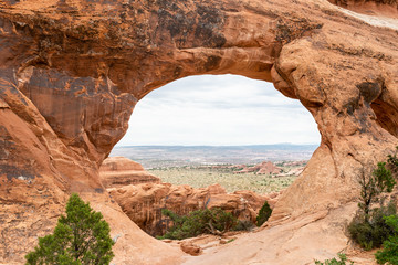 Partition Arch in Devils Garden Trail in Arches National Park, Utah