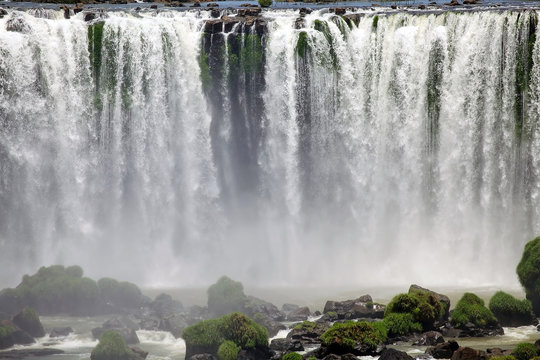 View of a section of the Iguazu Falls, from the Brazil side © Maurizio