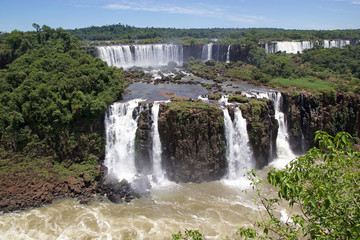 Fototapeta premium View of a section of the Iguazu Falls, from the Brazil side