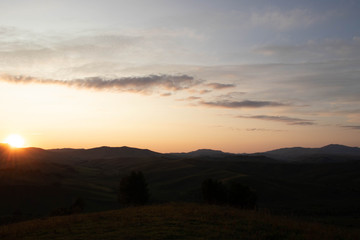 Obraz premium sunset in the mountains