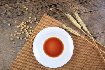 Wood grain, soy sauce, plate, wheat ears