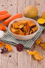 Mixed vegetable crisps.