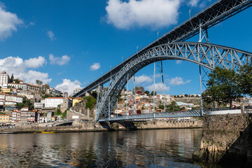Fototapeta na wymiar Douro Bridge, Porto, Portugal