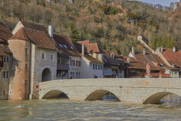 Saint-Ursanne ist ein Stift, eine historische Kleinstadt und ehemalige politische Gemeinde im...