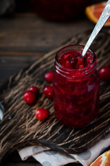 Spicy cranberry-orange sauce for meat