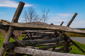 Fototapeta na wymiar Split rail fencing on Antietam Battlefield