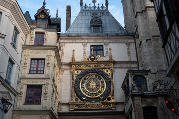 Fototapeta na wymiar Le Gros-Horloge in Rouen, France
