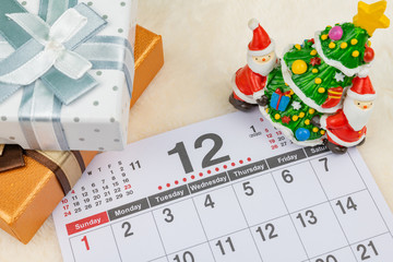 12月のカレンダー　クリスマスイメージ