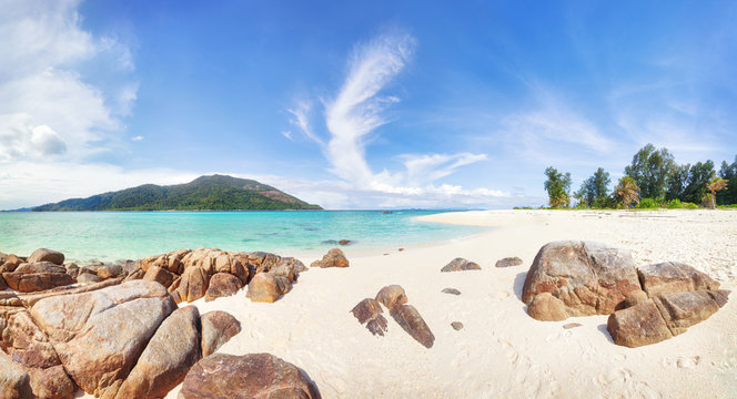 Fototapeta Asian tropical beach paradise in Thailand