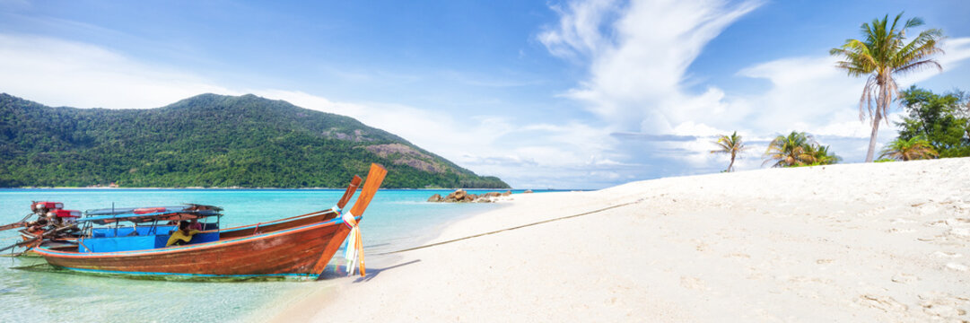 Asian tropical beach paradise in Thailand