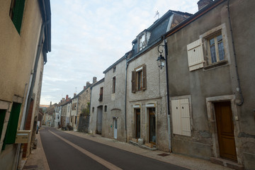 Fototapeta na wymiar Bligny-sur-Ouche narrow streets