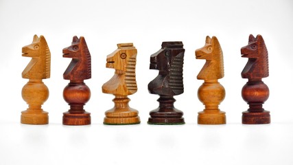 Piezas de ajedrez, caballos © Kuki LadrondeGuevara