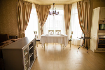 Table and chairs in the living room