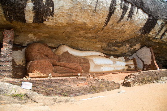 Reclining Buddha Statue at Piduranagala Rock