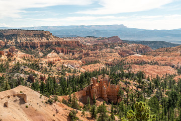 Fototapeta na wymiar View of Bryce Amphitheater from Sunrise Point of Bryce Canyon National Park, Utah