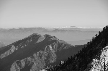 Fototapeta na wymiar black and white mountain tops