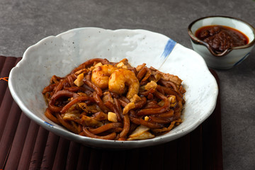  Charcoal Fried Hokkien Mee