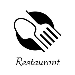 Logotipo con texto Restaurant con cubiertos en espacio negativo en círculo en color negro