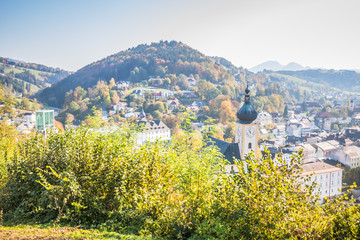 Waidhofen an der Ybbs ist eine Statutarstadt in Niederösterreich. Die Geschichte der Stadt wurde geprägt von ihrer jahrhundertelangen Stellung als Zentrum der Eisenverarbeitung.