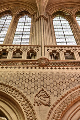Décor gothique de la cathédrale de Bayeux, France