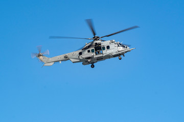 Hélicoptère