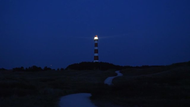 Way to Lighthouse