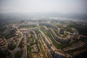 Obraz premium Panoramic view of Vladivostok from above. Vladivostok - the capital of Primorsky Krai, the eastern Russian Far-West 