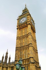 Fototapeta na wymiar Big ben tower houses of parliament in London