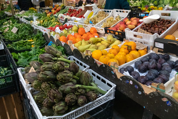 Farmers' market: Heap of fresh fruits and vegetables